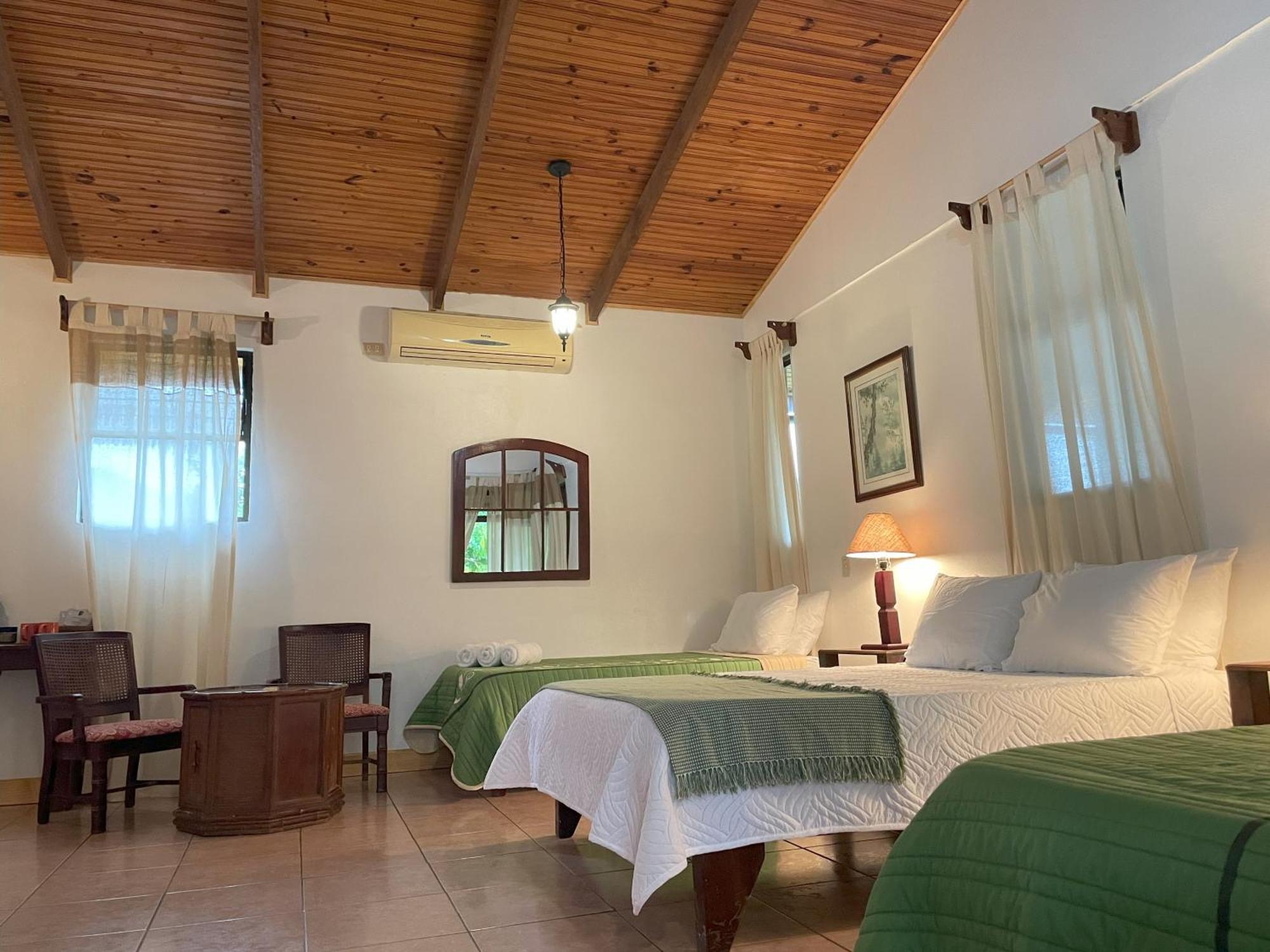 Kakao Lodge & Garden Rio Celeste Bijagua Bagian luar foto