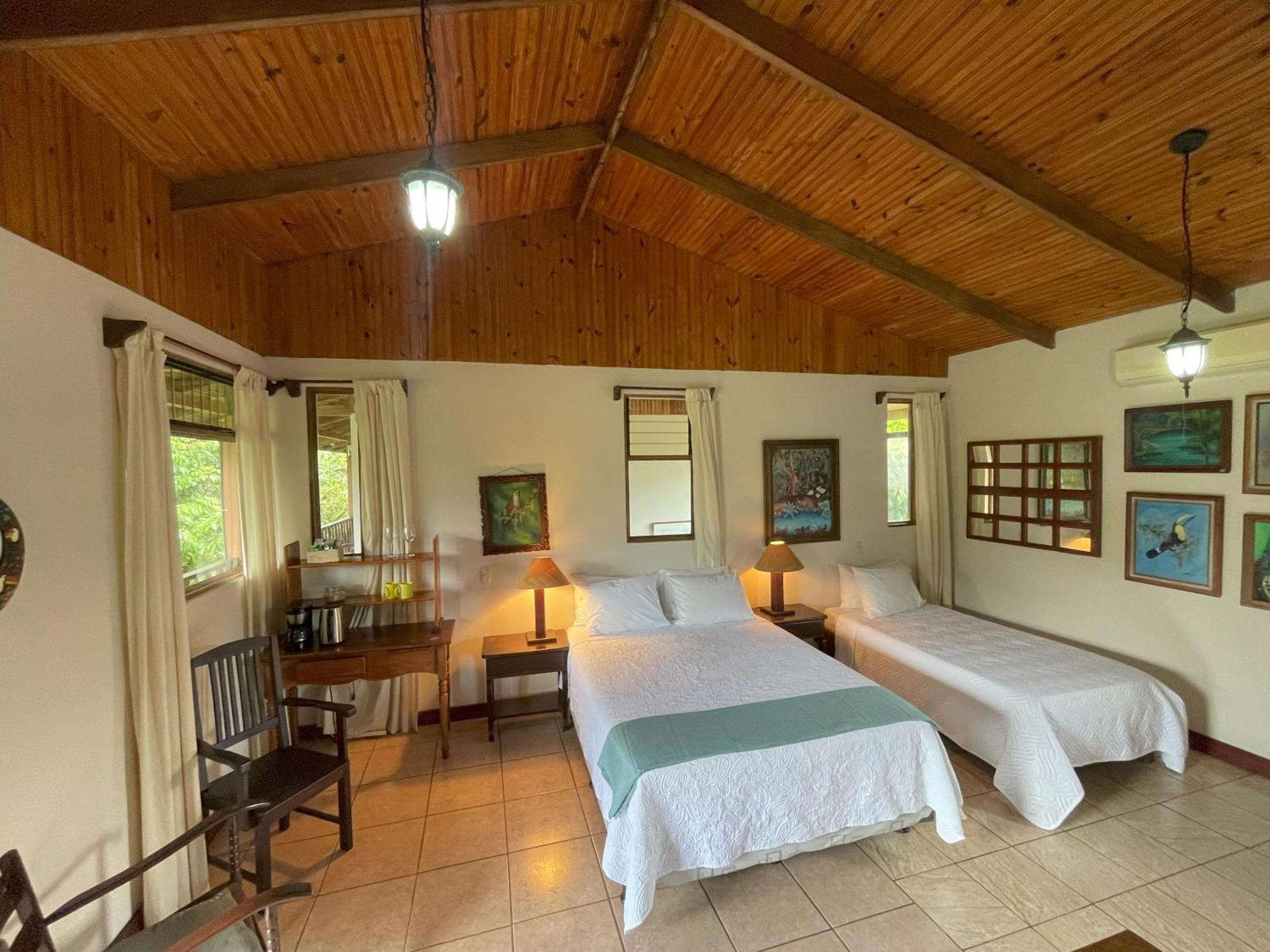 Kakao Lodge & Garden Rio Celeste Bijagua Bagian luar foto
